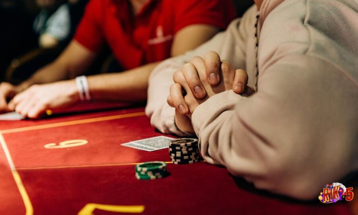 Mẹo chơi Mini Poker Rikvip ăn thưởng lớn