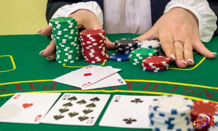 Baccarat rikvip là trò chơi có nhiều khuyến mãi cho khách hàng